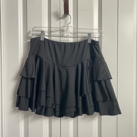 Dresses & Skirts - Shein Women’s 1X High Waist Ruffle Hem Sports Skort